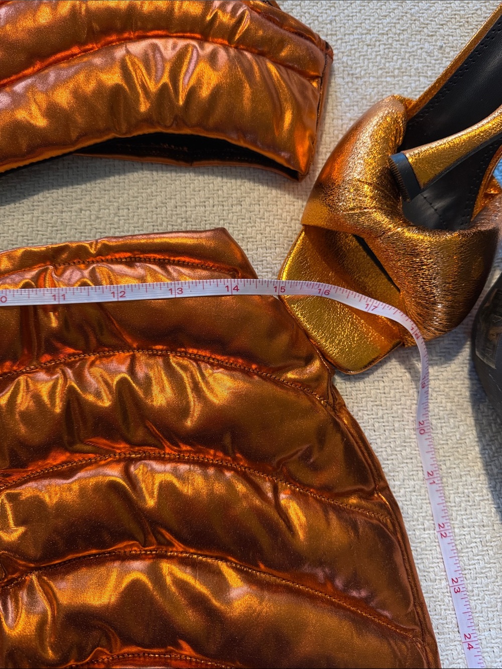 Iridescent Copper Quilted Crop Top & Mini Skirt Set - Picture 4 of 5